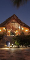 Gold Zanzibar Beach House Spa