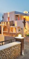 Gianna Suites (Fira Santorini) 