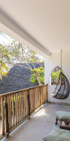 KIWENWGA BEACH RESORT (H)