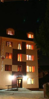 HOTEL IRI