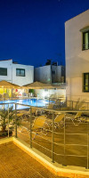 Athina Beach Hotel