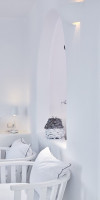 Cliffside Suites (Firostefani - Santorini)