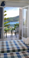 Athina Hotel