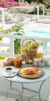 28 Hotel Santorini (Kamari) 