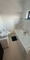 Royal cm Camere de inchiriat