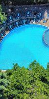 CHAMPION HOLIDAY VILLAGE