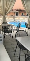 Diskouri Art Villas (Kamari Santorini) 