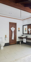 Vilamendhoo Island Resort