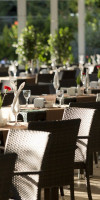 Q PREMIUM RESORT.