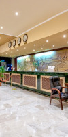 AMC ROYAL HOTEL