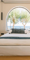 Villa di Mare Seaside Suites