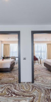 Ramada by Wyndham ( Otopeni)