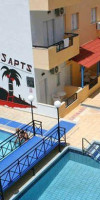 Happy Days Studios and Apartments (Malia)