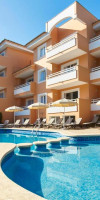 Universal Apartamentos Laguna Garden