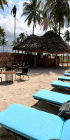 V Hotel in Paje