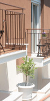 Valery Apartments