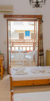VELISSARIOS HOTEL