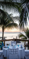Victoria Beachcomber Resort & Spa