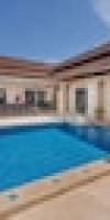 Villa Bos Near the Beach of Jomtien