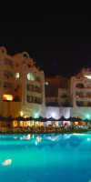 Parthenon Art Hotel