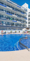 Vista Park Hotel & Apartments