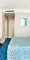 VONRESORT GOLDEN COAST HOTEL