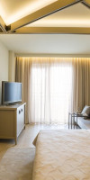 THE 1500S PALACE TERRACE APARTMENT IN LUCCA AIR CONDITIONING WI