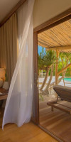 WHITE SAND LUXURY VILLAS & SPA