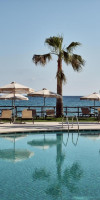 Windmill Bay Aparthotel