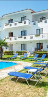 Xenios Dolphin Beach Hotel