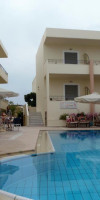 YAKINTHOS HOTEL
