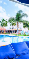 Yiannis Manos Hotel
