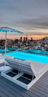 Yurbban Trafalgar Hotel
