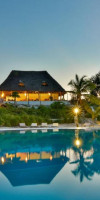 Zanbluu Beach