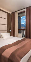 ZARA HOTEL