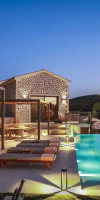 Zeus Exclusive Villas