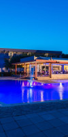 Zoes Hotel