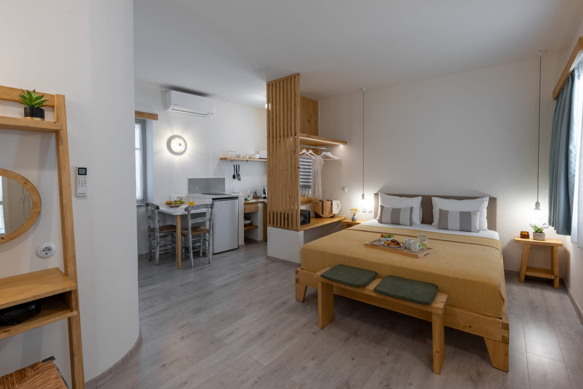 Capella Skiathos Residences