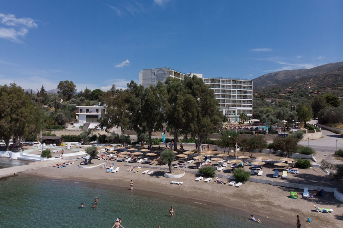 EVIA RIVIERA RESORT