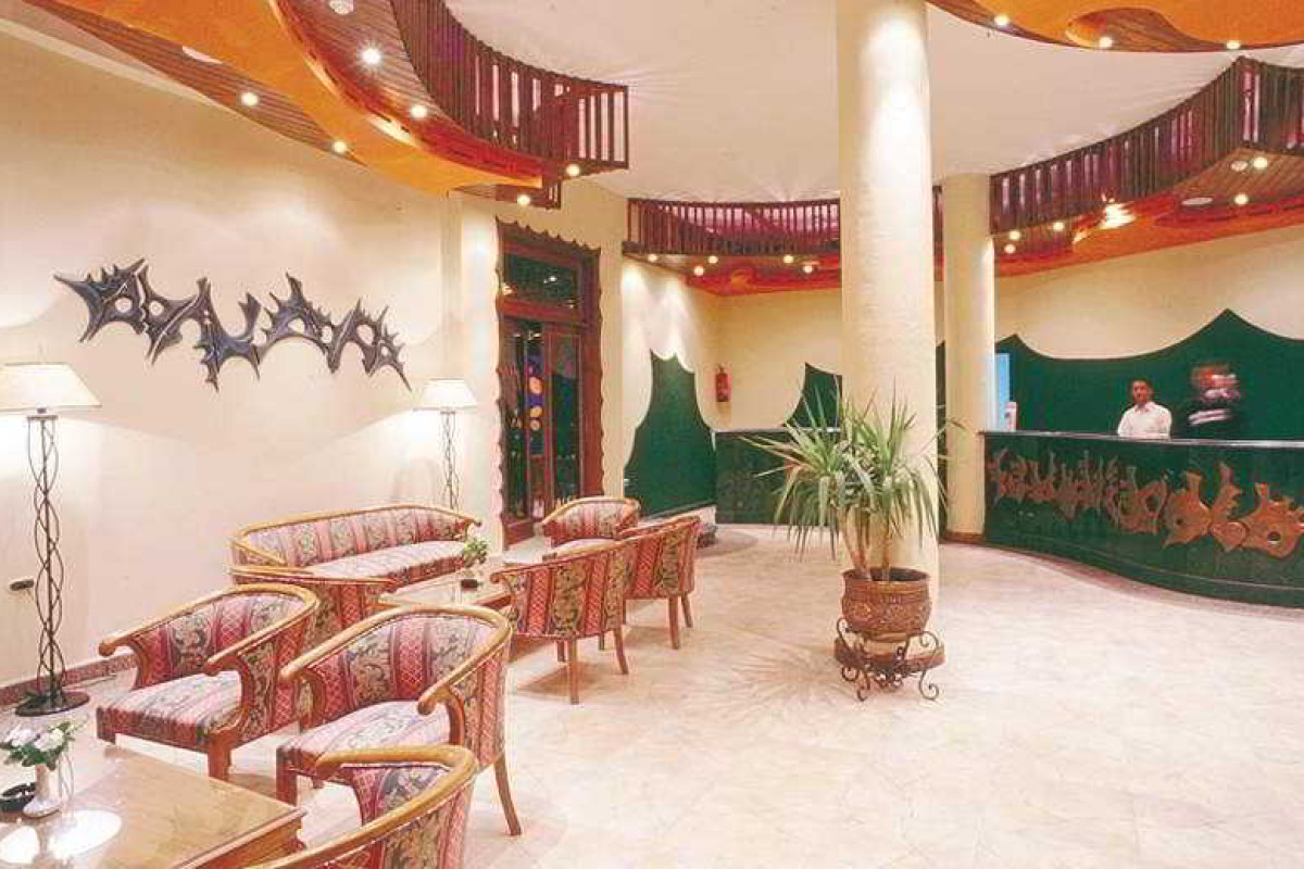 TURQUOISE BEACH HOTEL