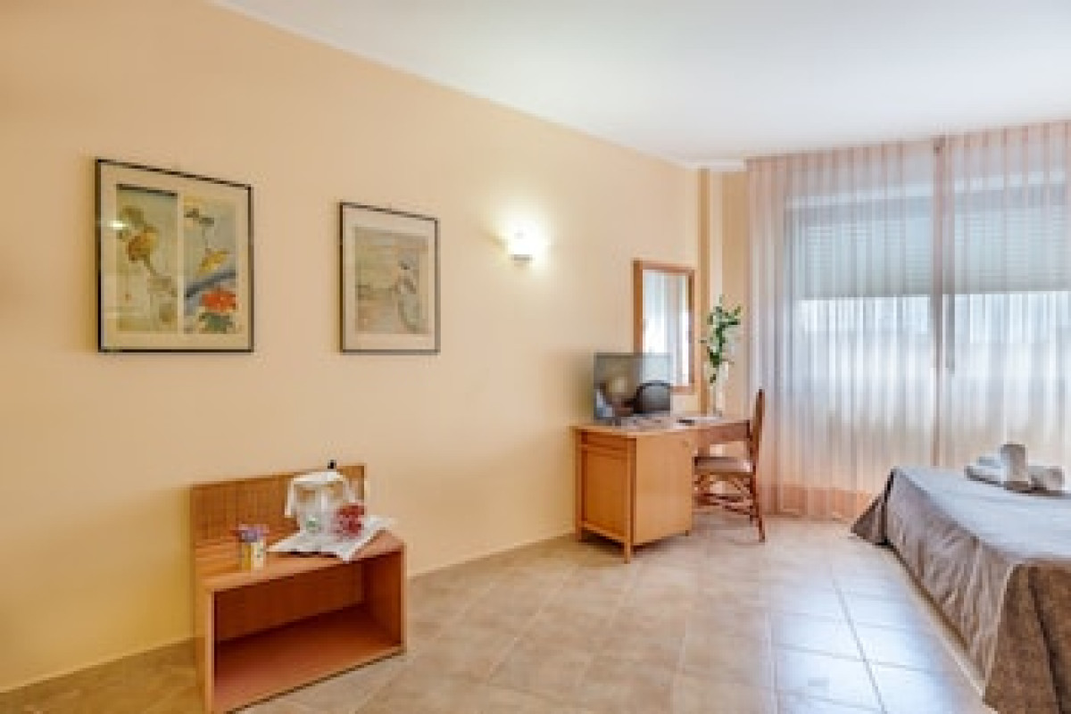 RINA HOTEL