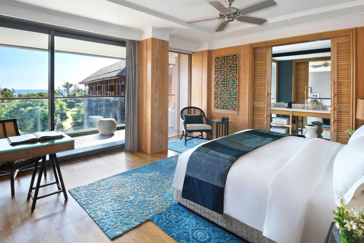 Indigo Bali Seminyak beach