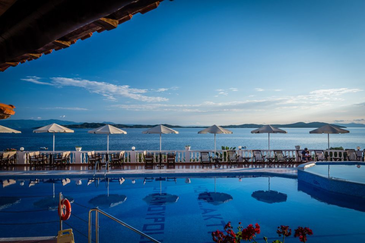 Akti Ouranoupoli Beach Resort