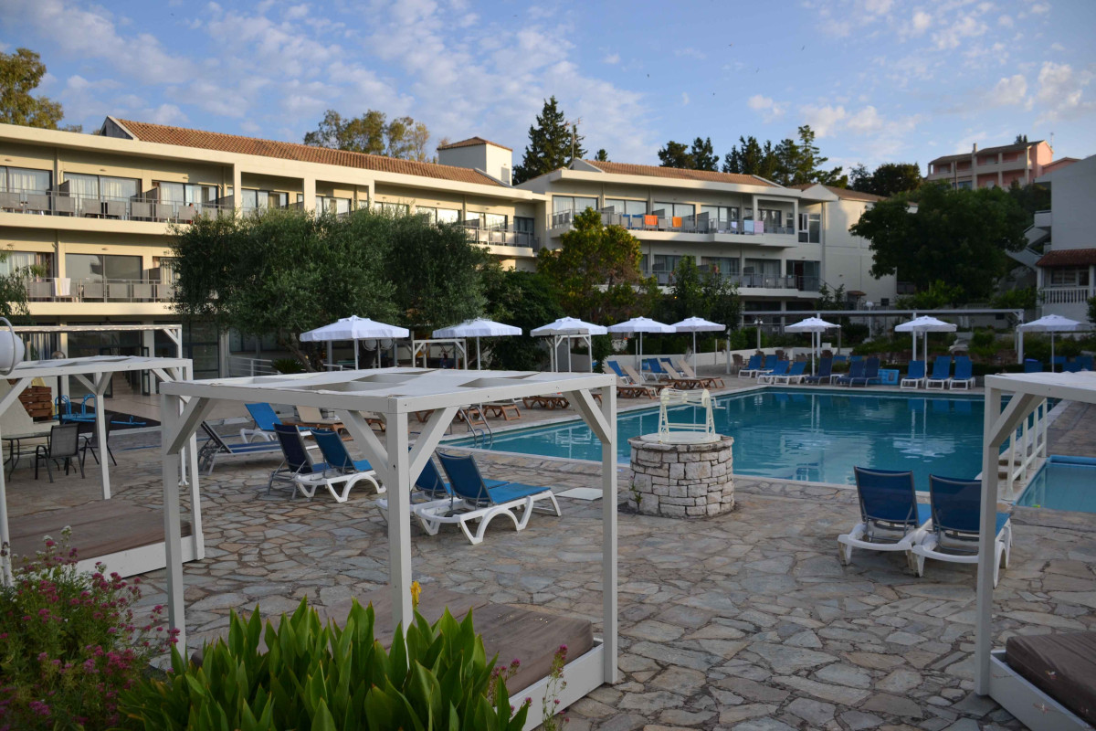 Dassia Holiday Club
