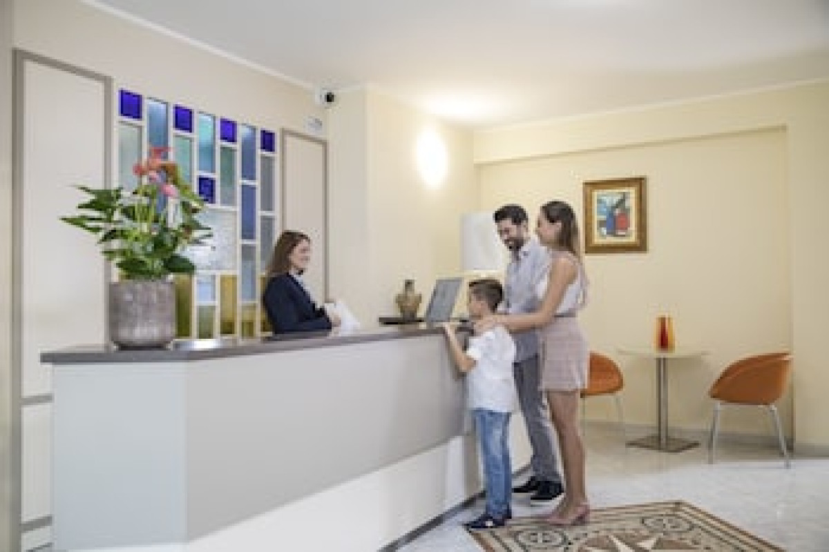 LU’ HOTEL MALADROXIA