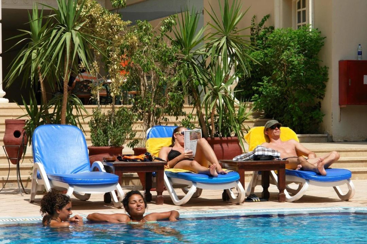 ELYSEES HOTEL