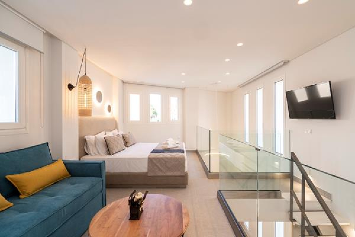 Mirablue Luxury Residences