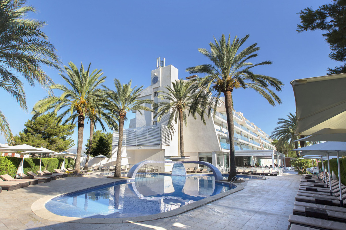 Playa de Muro Suites