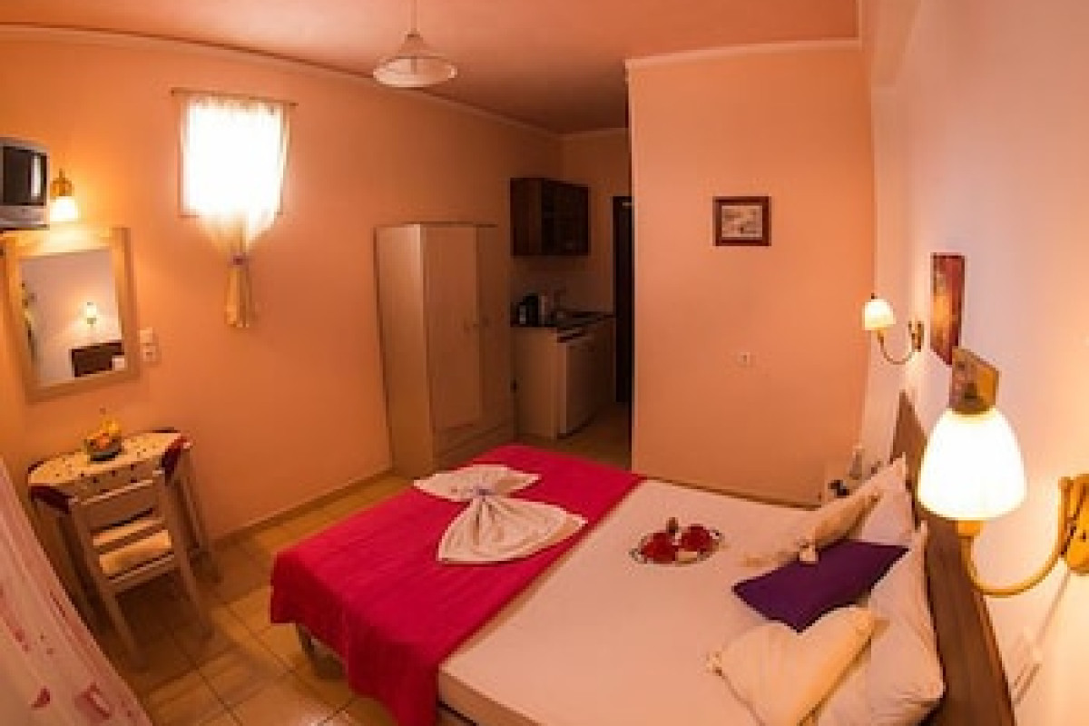 AGOULOS INN