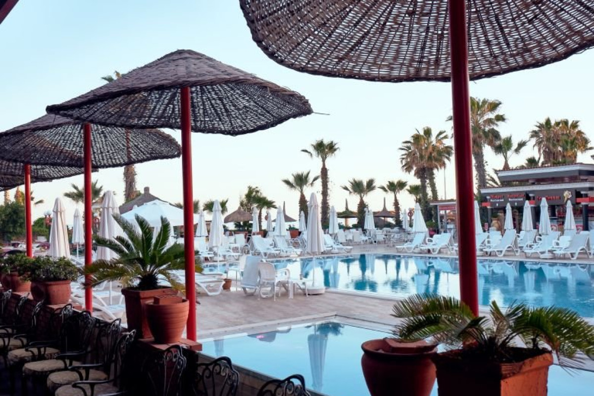 CLUB HOTEL SERA
